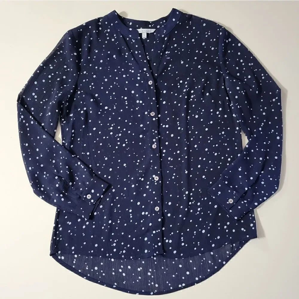 41 Hawthorn Women's Navy Dotted Long Sleeve V-Neck Button-Down Blouse